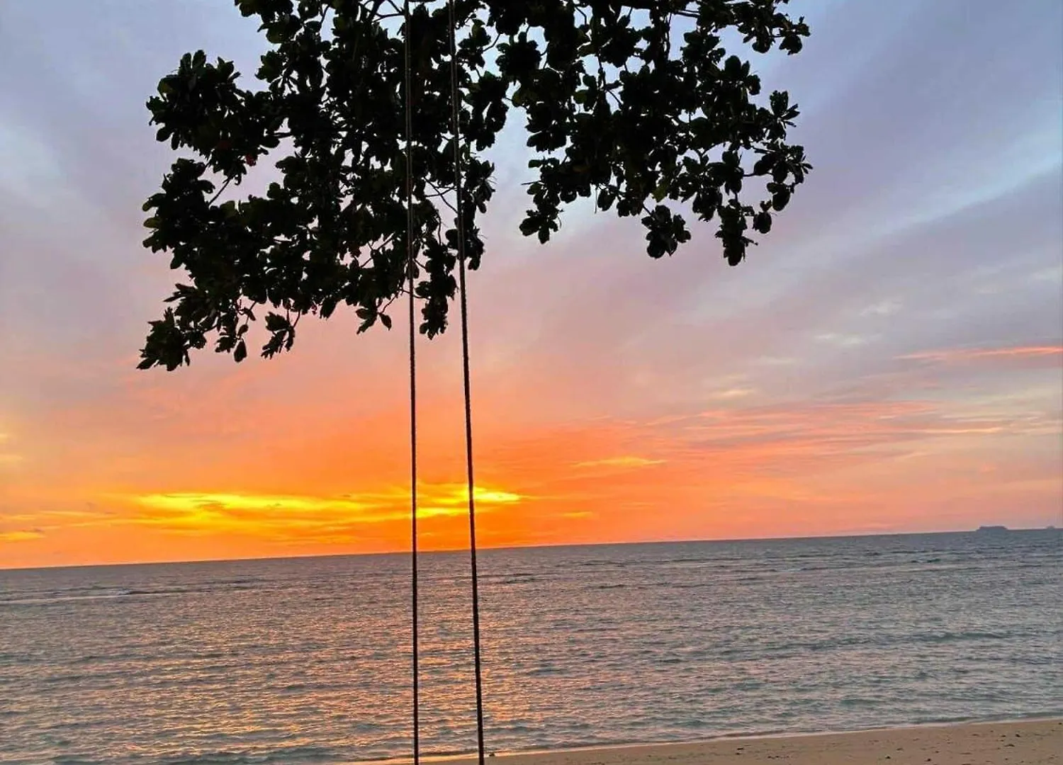 ****  קו לנטה Baan Thai Lanta Resort תאילנד